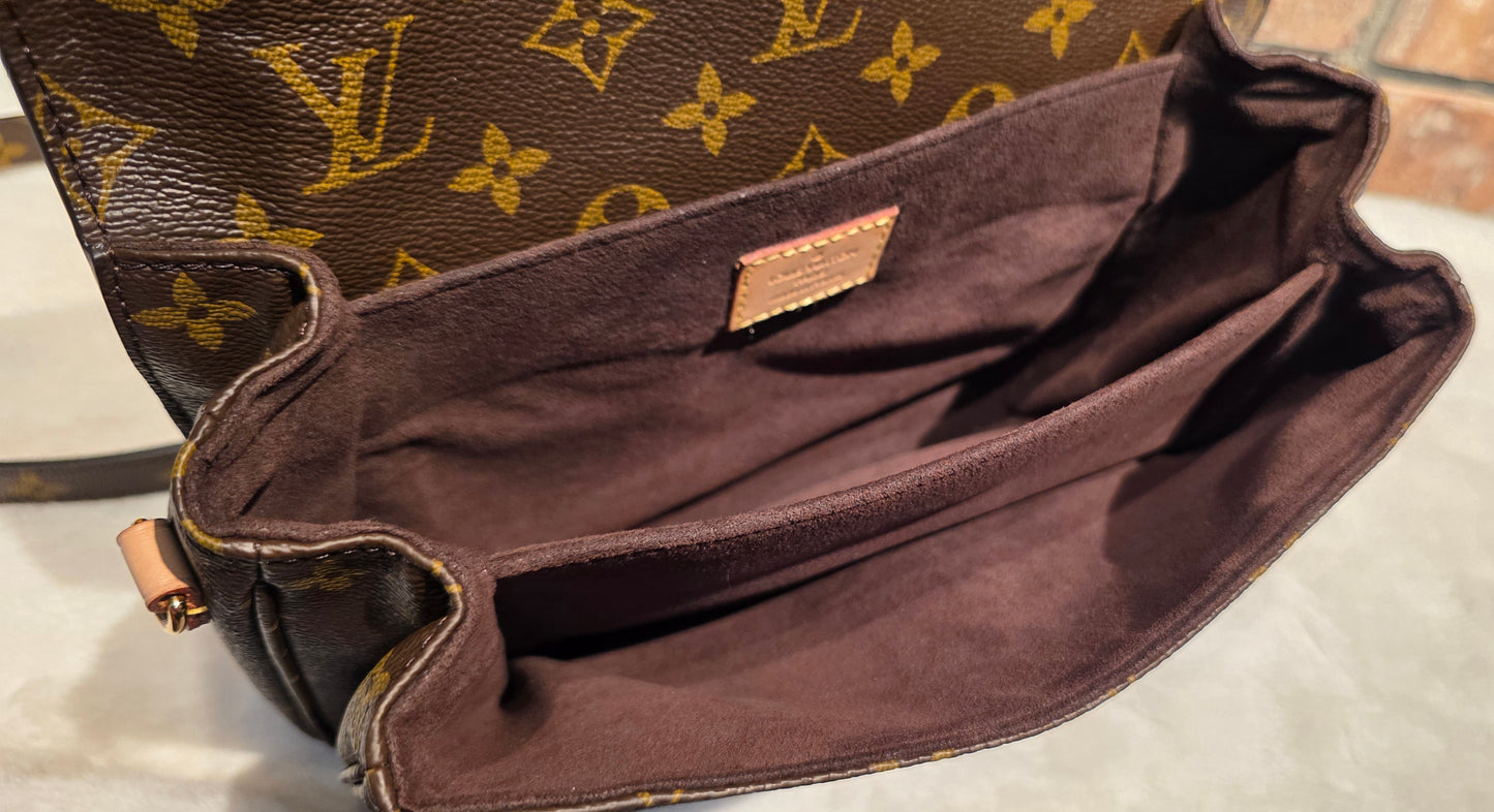 Authentic Louis Vuitton Pochette Metis Monogram