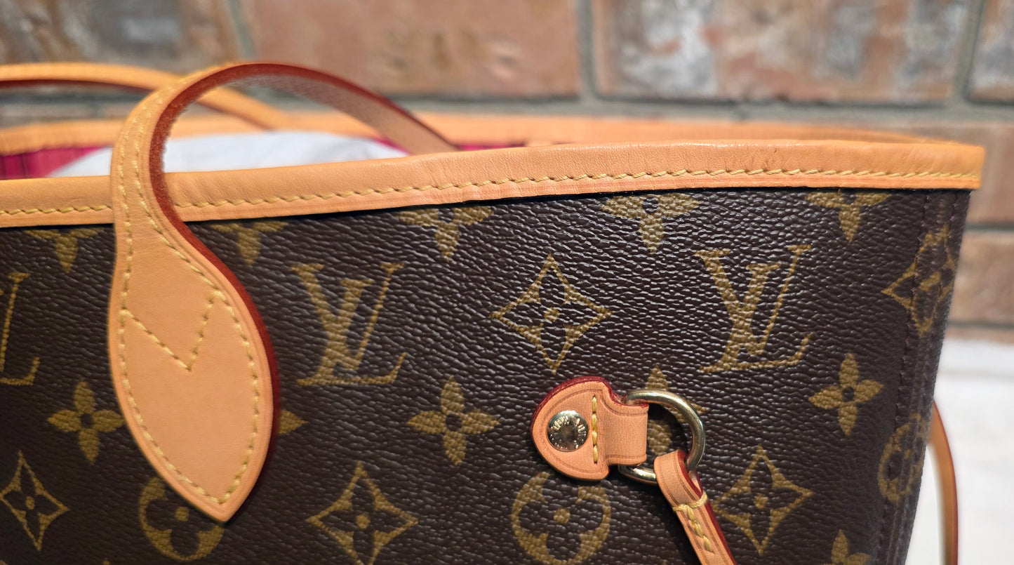 Authentic Louis Vuitton Neverfull MM (Pivoine Interior)