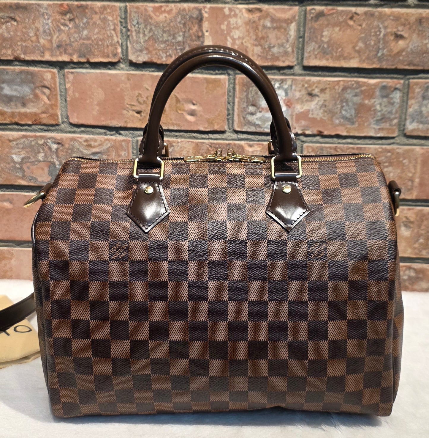 Authentic Louis Vuitton Speedy Bandouliere 30 Damier Ebene