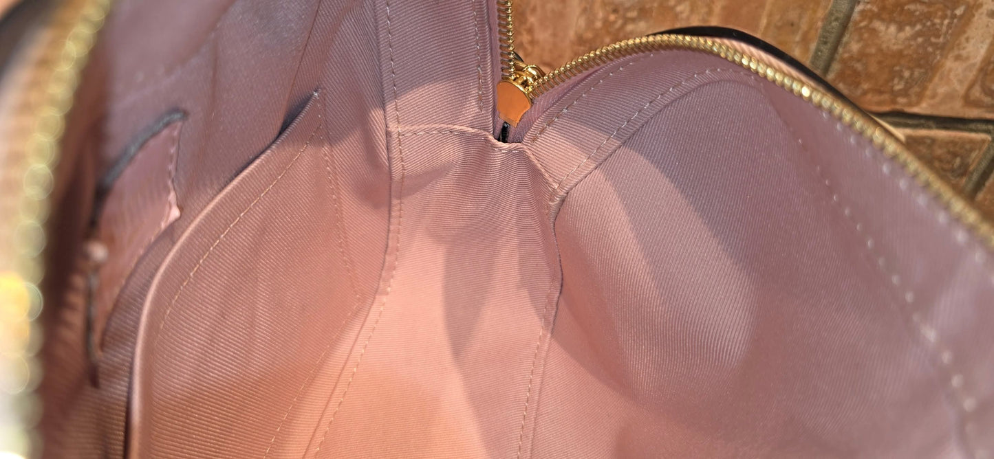 Authentic Louis Vuitton Saintonge Rose Poudre