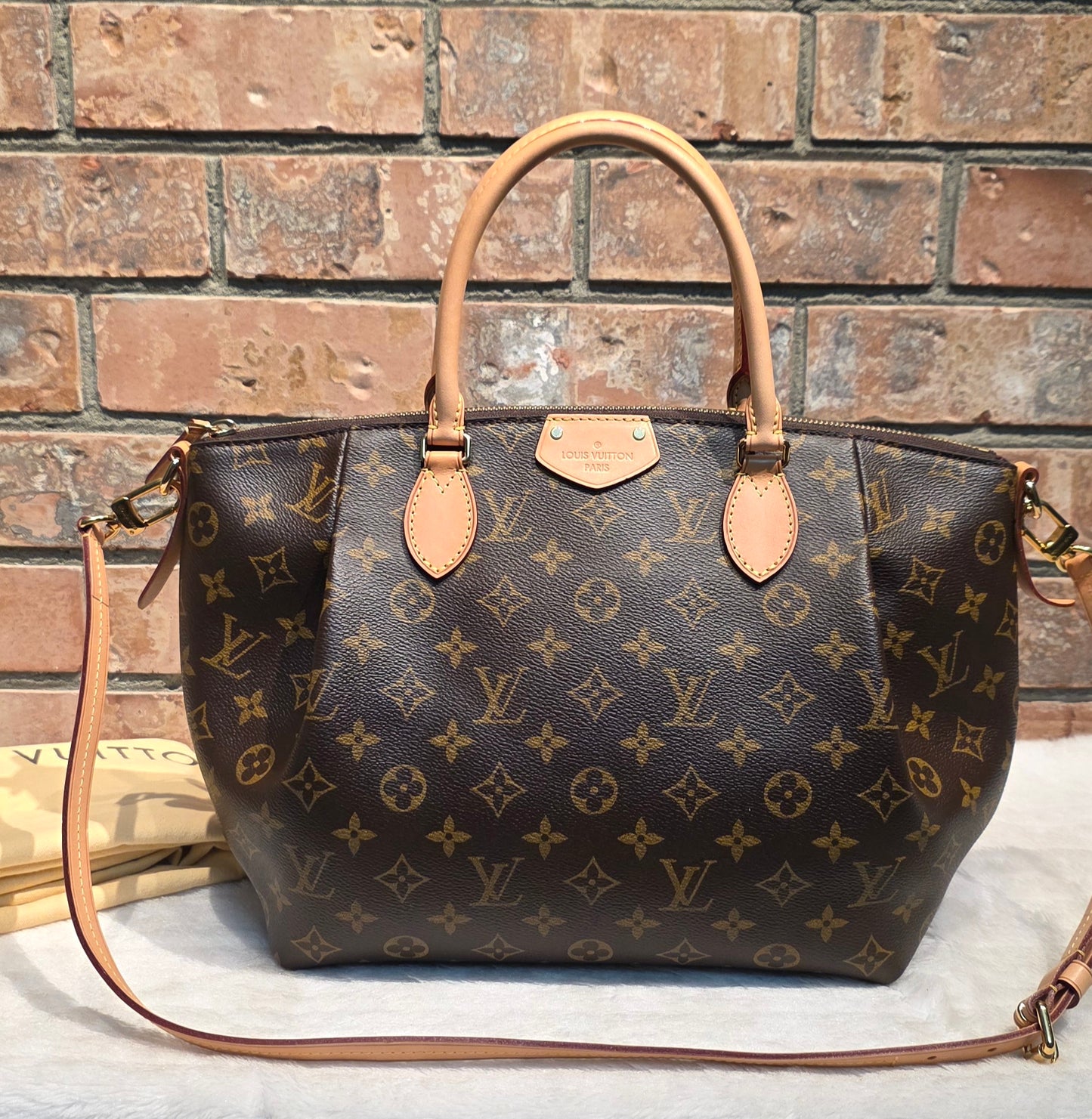 Authentic Louis Vuitton Turenne MM