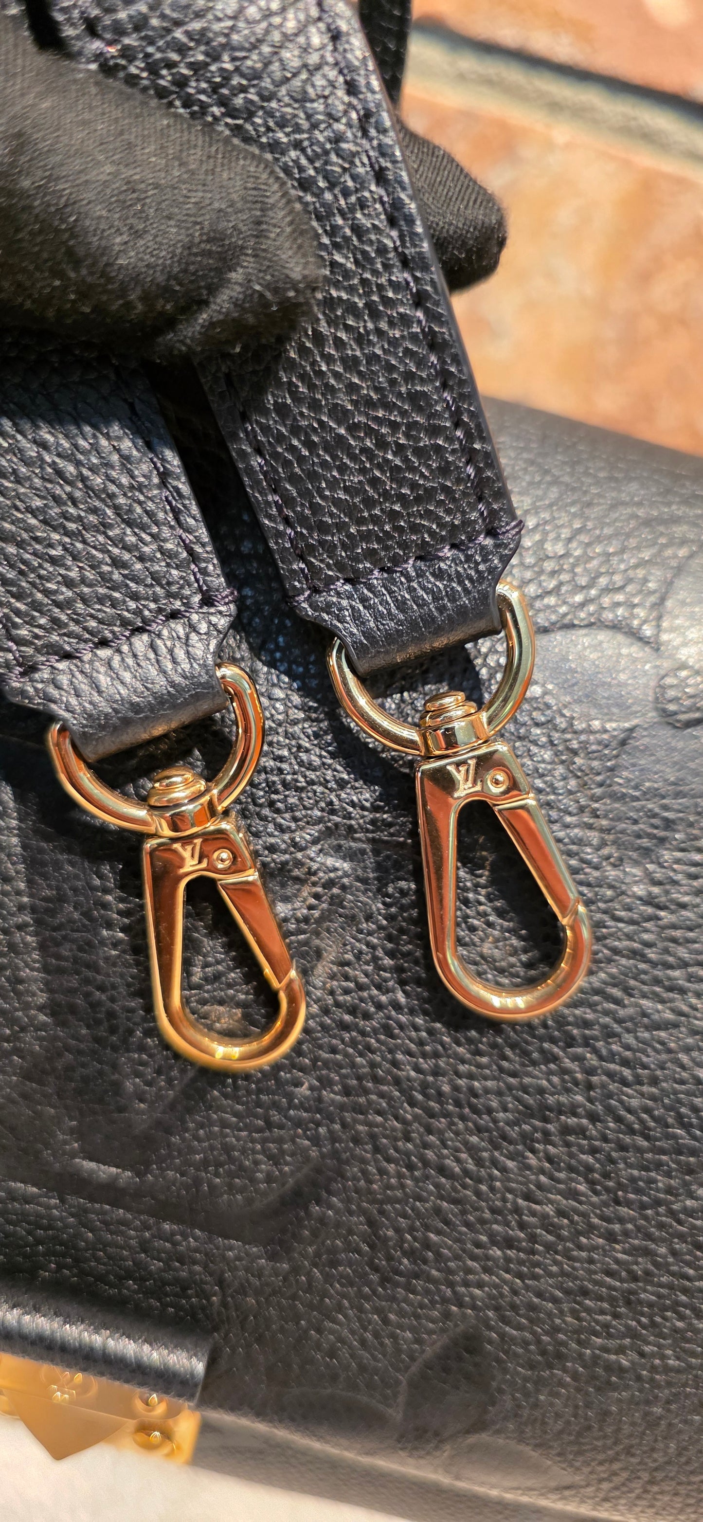 Authentic Louis Vuitton Madeleine MM Empreinte Noir