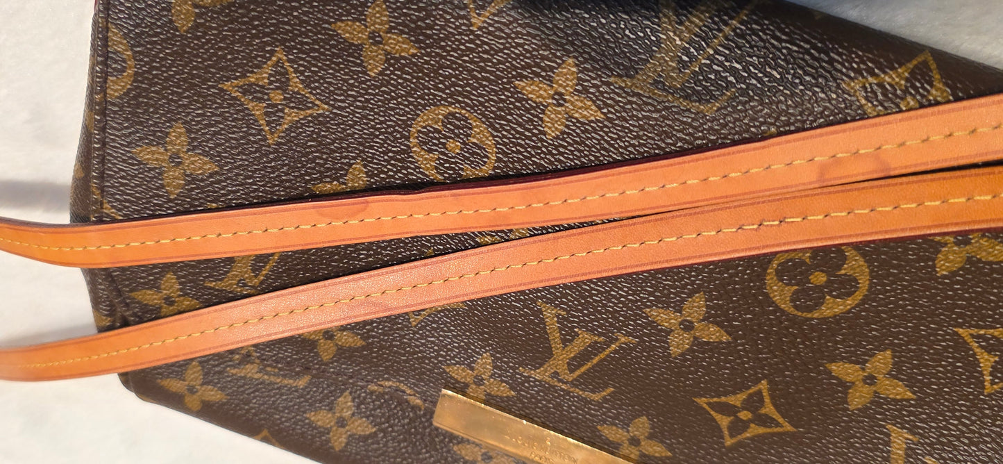 Authentic Louis Vuitton Favorite MM Monogram