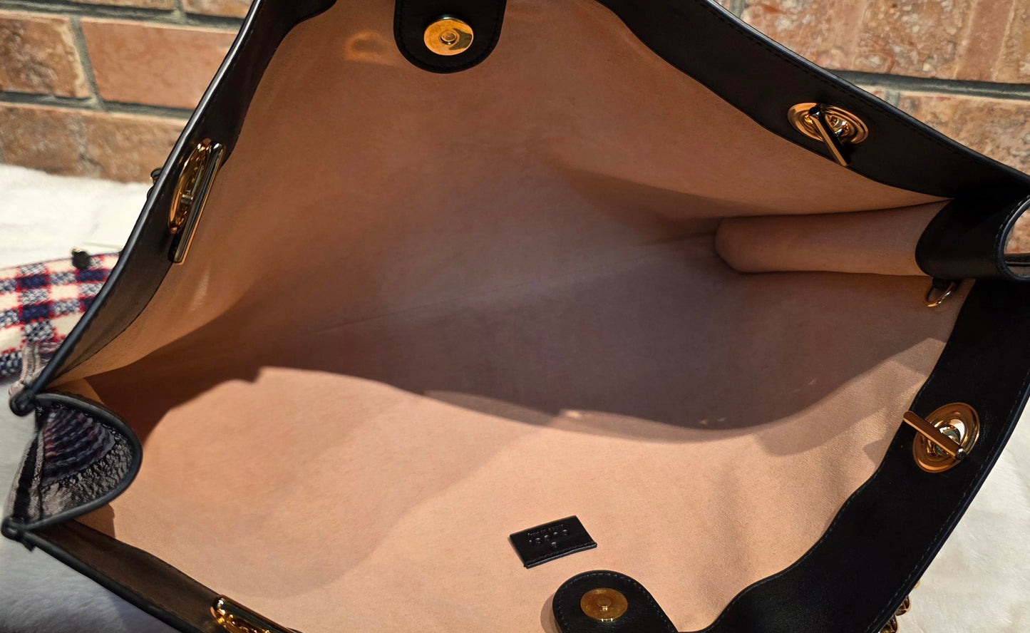 Authentic Gucci Rajah Large Tweed Tote