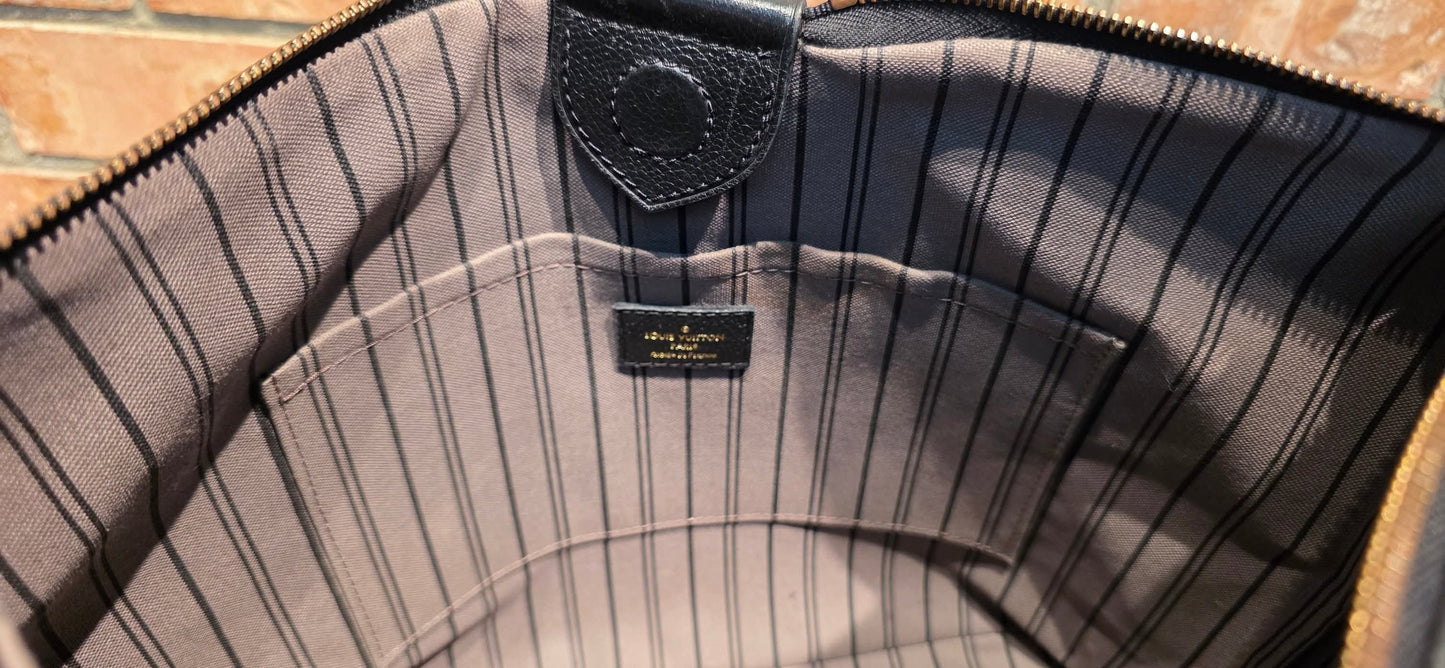 Authentic Louis Vuitton Mazarine MM Empreinte Noir