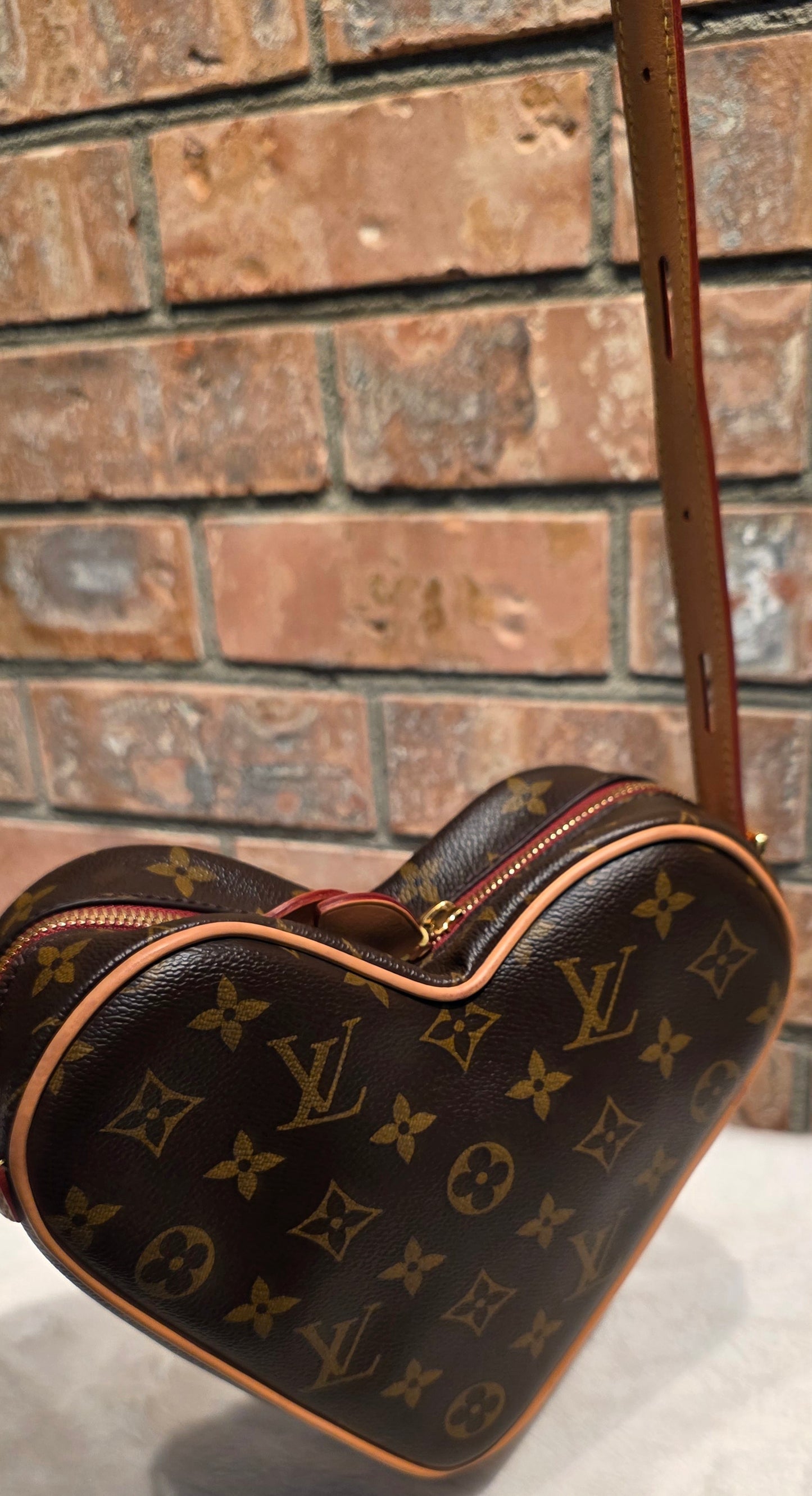 Authentic Louis Vuitton Couer Game On Heart Bag