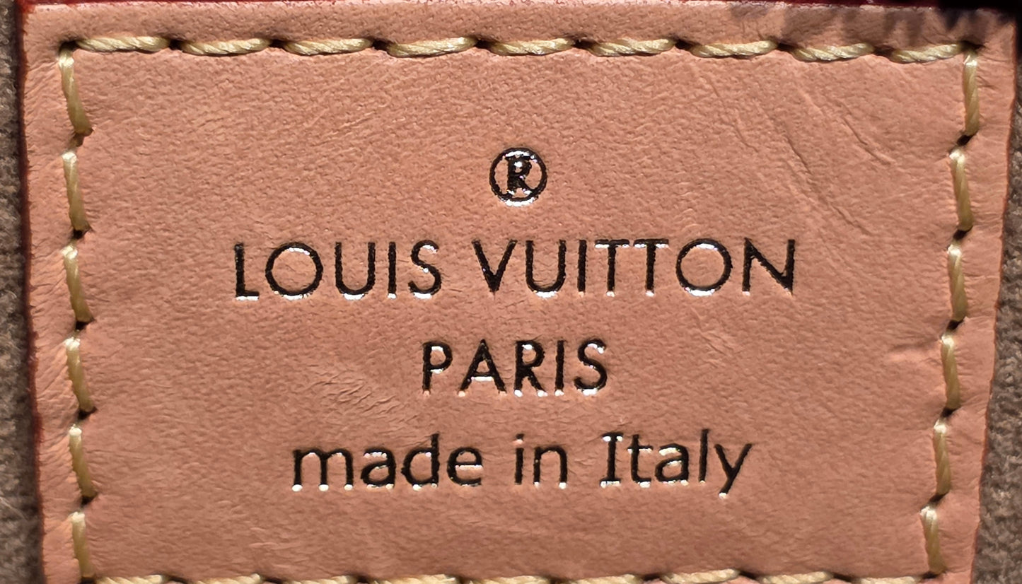 Authentic Louis Vuitton Couer Game On Heart Bag