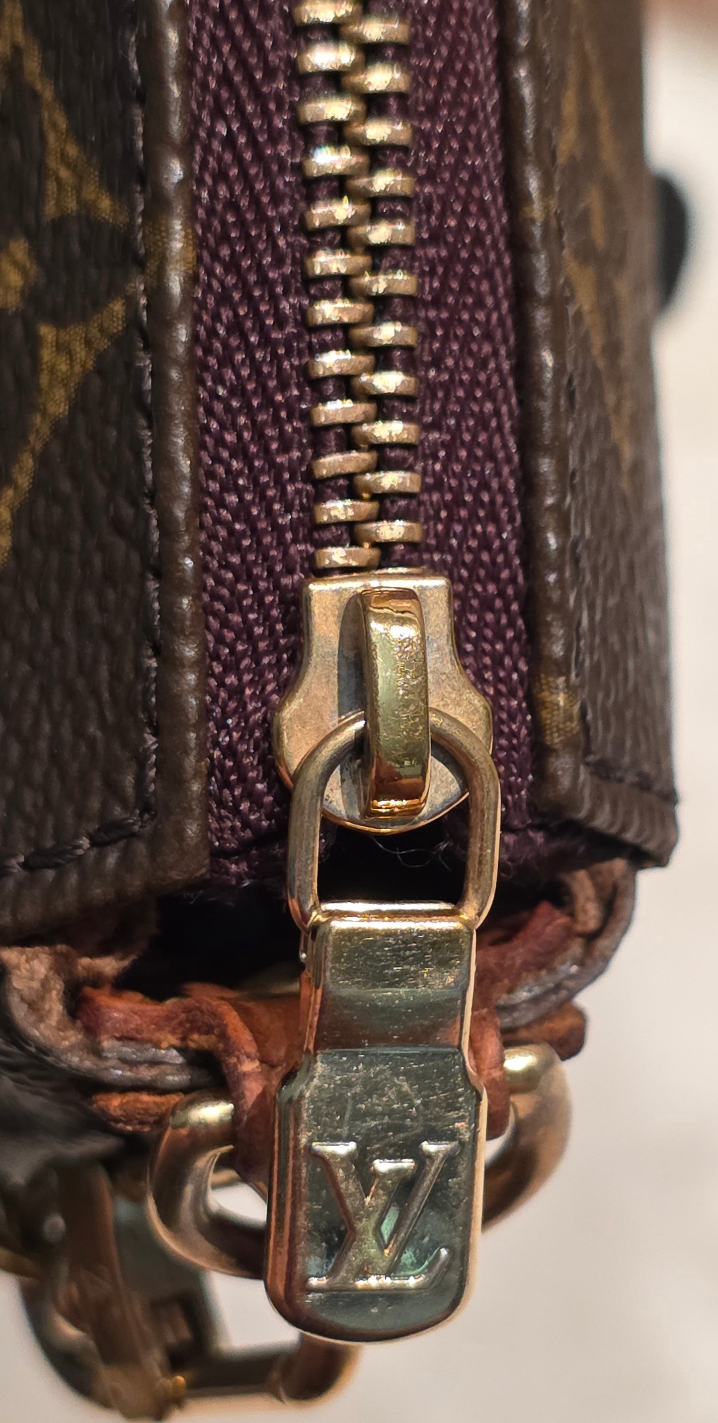 Authentic Louis Vuitton Eva Monogram