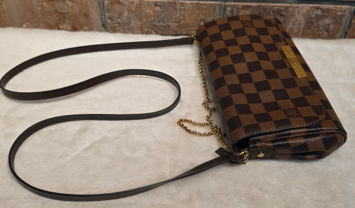Authentic Louis Vuitton Favorite PM Damier Ebene
