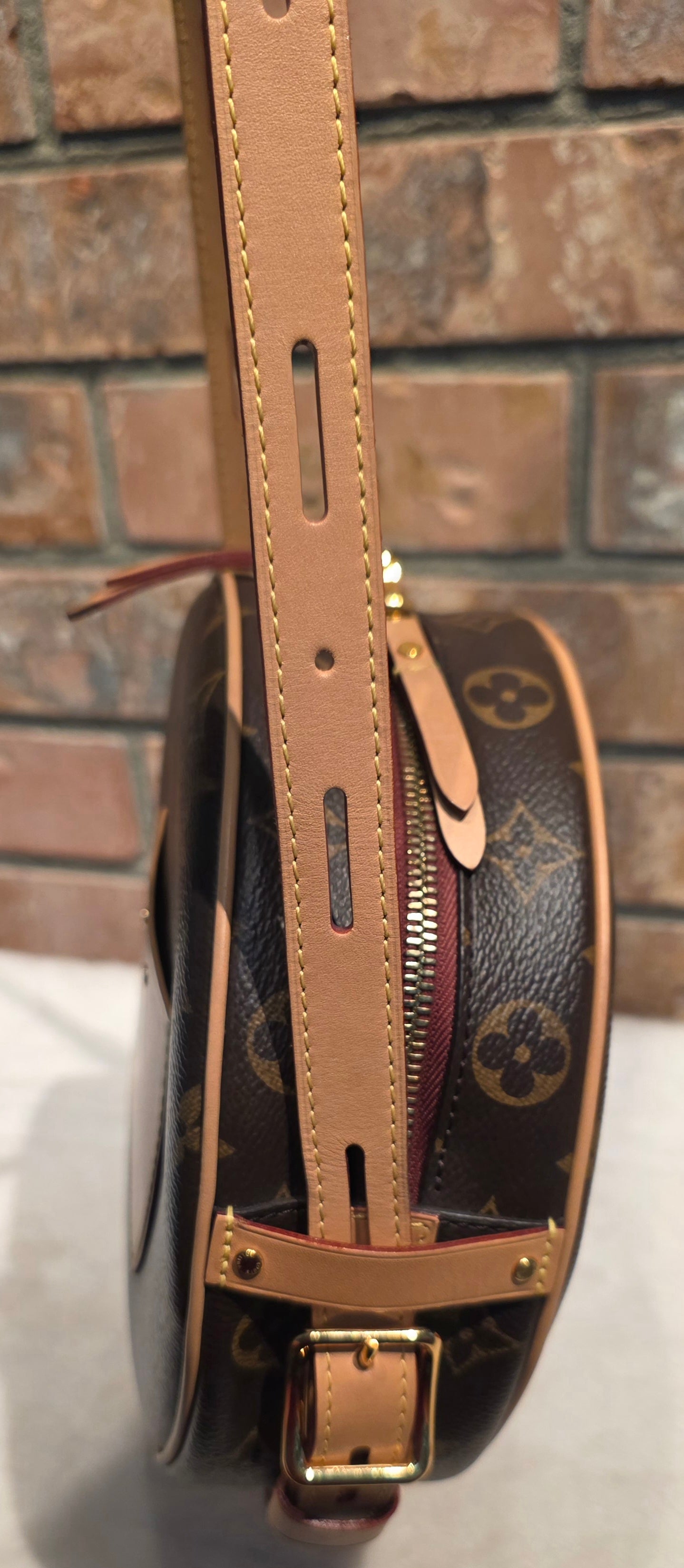 Authentic Louis Vuitton Boite Chapeau Souple MM