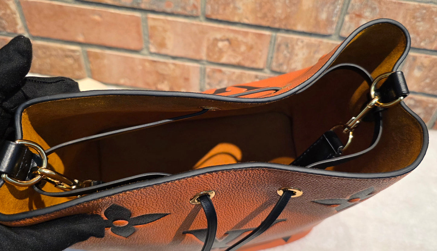 Authentic Louis Vuitton Crafty NeoNoe MM Giant Monogram in Caramel
