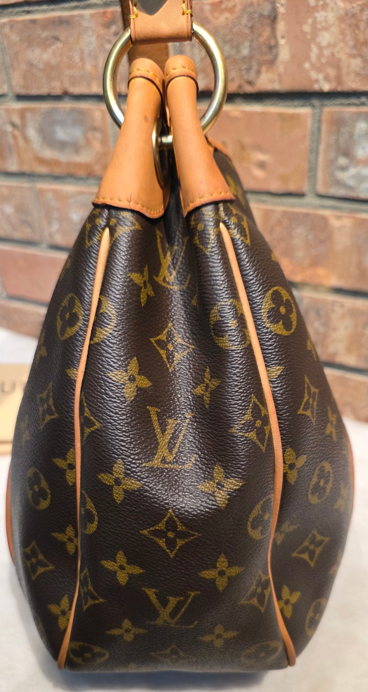 Authentic Louis Vuitton Galliera PM Monogram