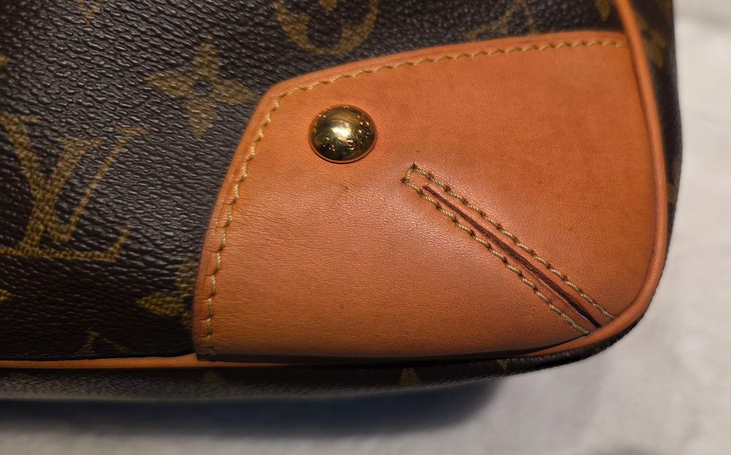 Authentic Louis Vuitton Estrella MM