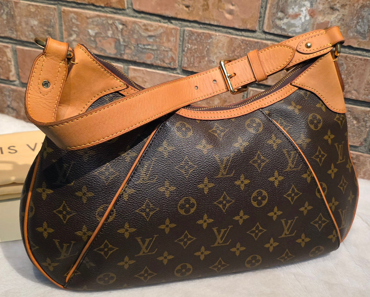 Authentic Louis Vuitton Thames GM Monogram