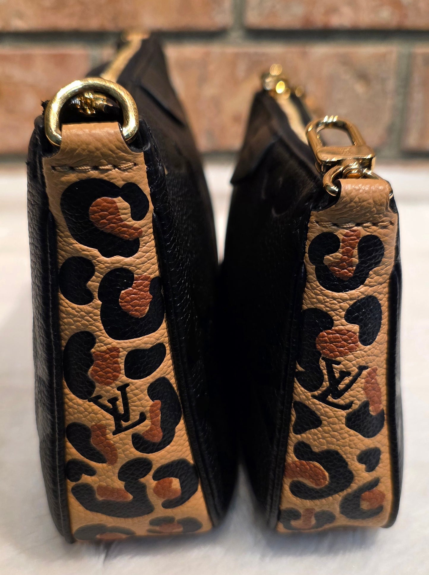 Authentic Louis Vuitton Multipochette Accessoires Wild At Heart