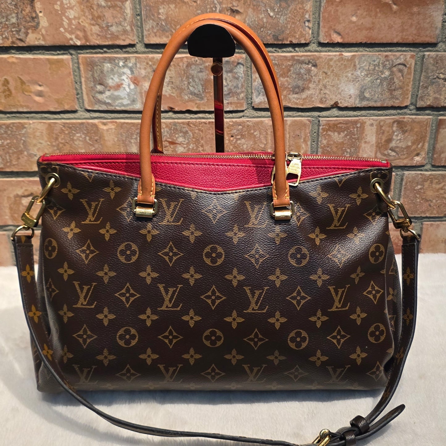 Authentic Louis Vuitton Pallas MM Red