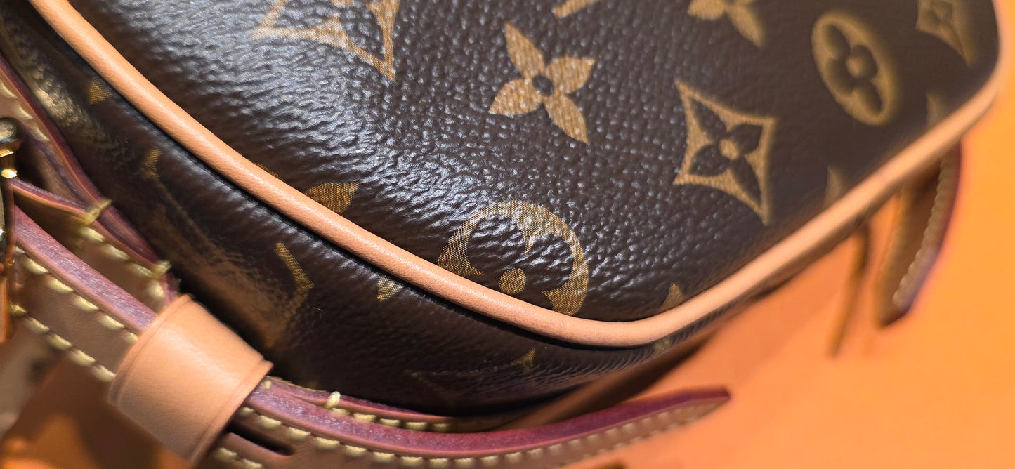 Authentic Louis Vuitton Boite Chapeau MM