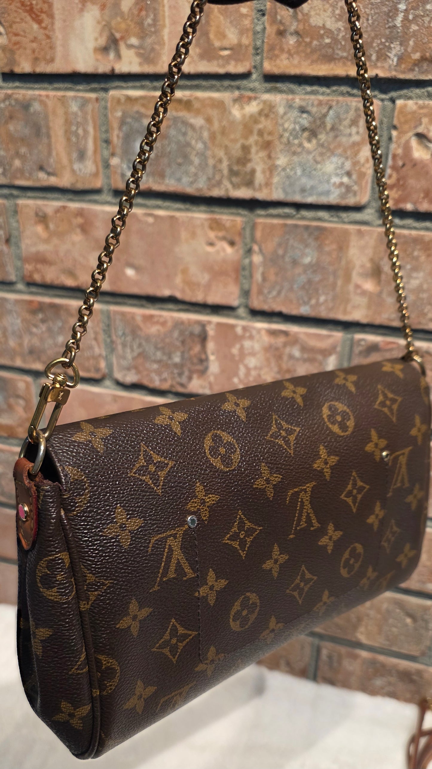 Authentic Louis Vuitton Favorite MM Monogram