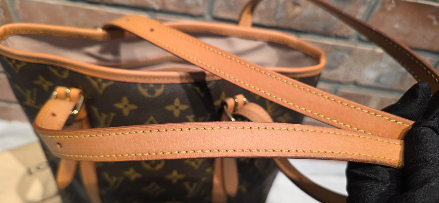Authentic Louis Vuitton Bucket GM with Pouch