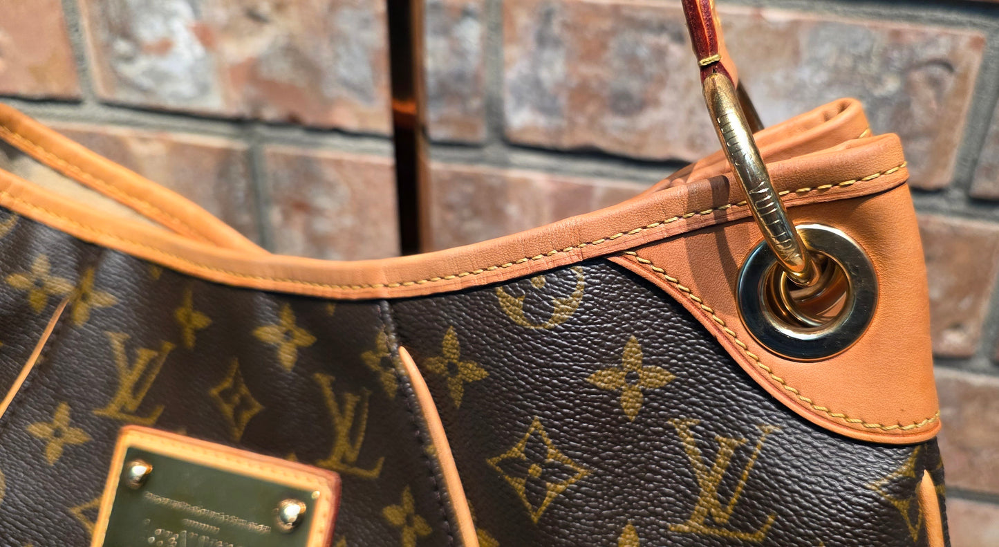 Authentic Louis Vuitton Galliera PM Monogram