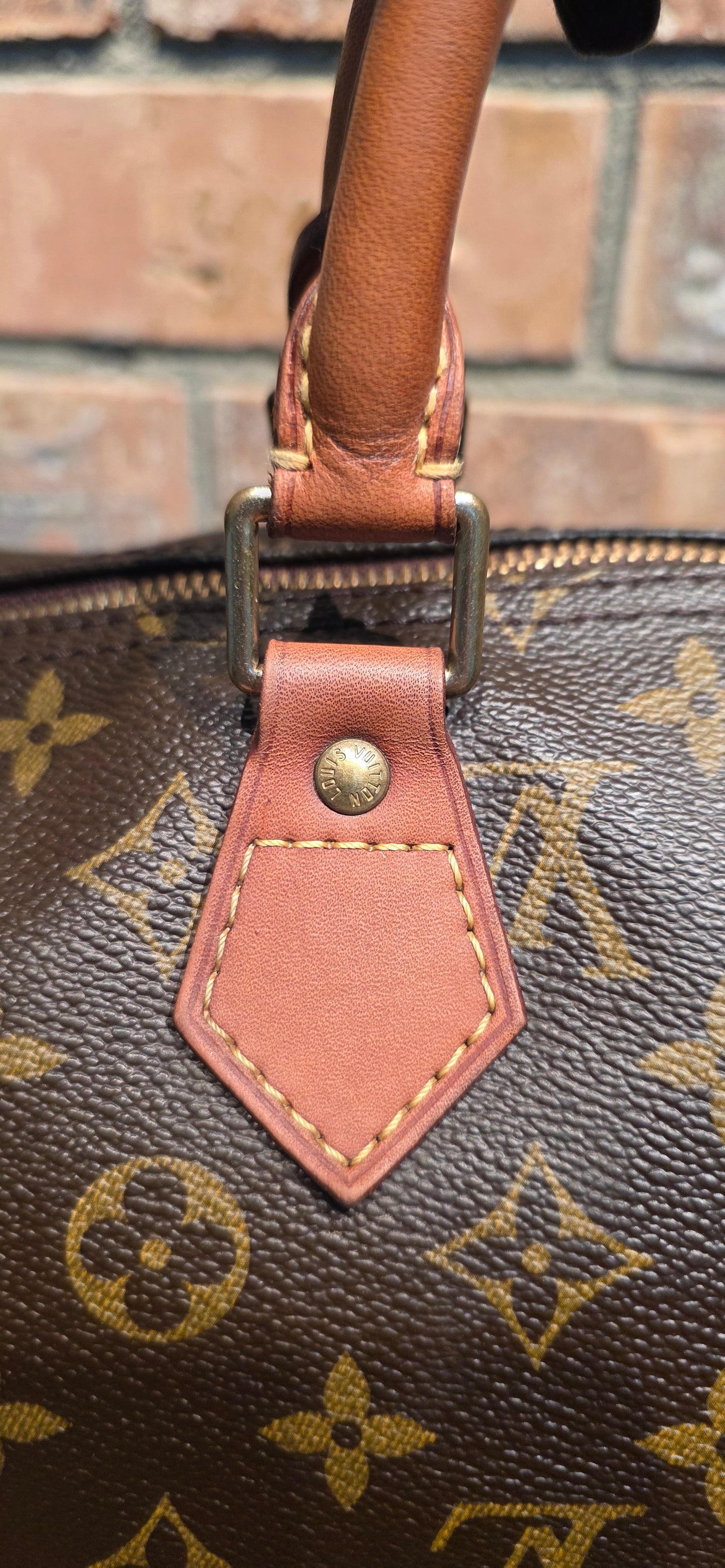 Authentic Louis Vuitton Speedy 35 Monogram