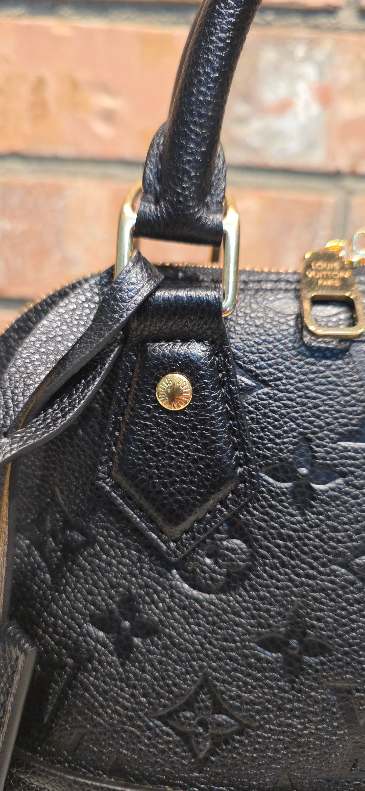 Authentic Louis Vuitton Neo Alma BB Empreinte Noir