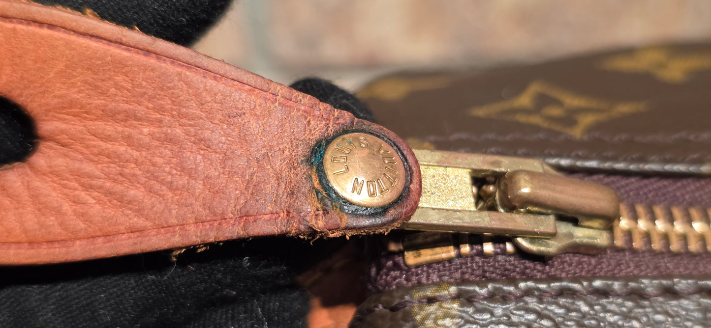 Authentic Louis Vuitton Speedy 30 Monogram