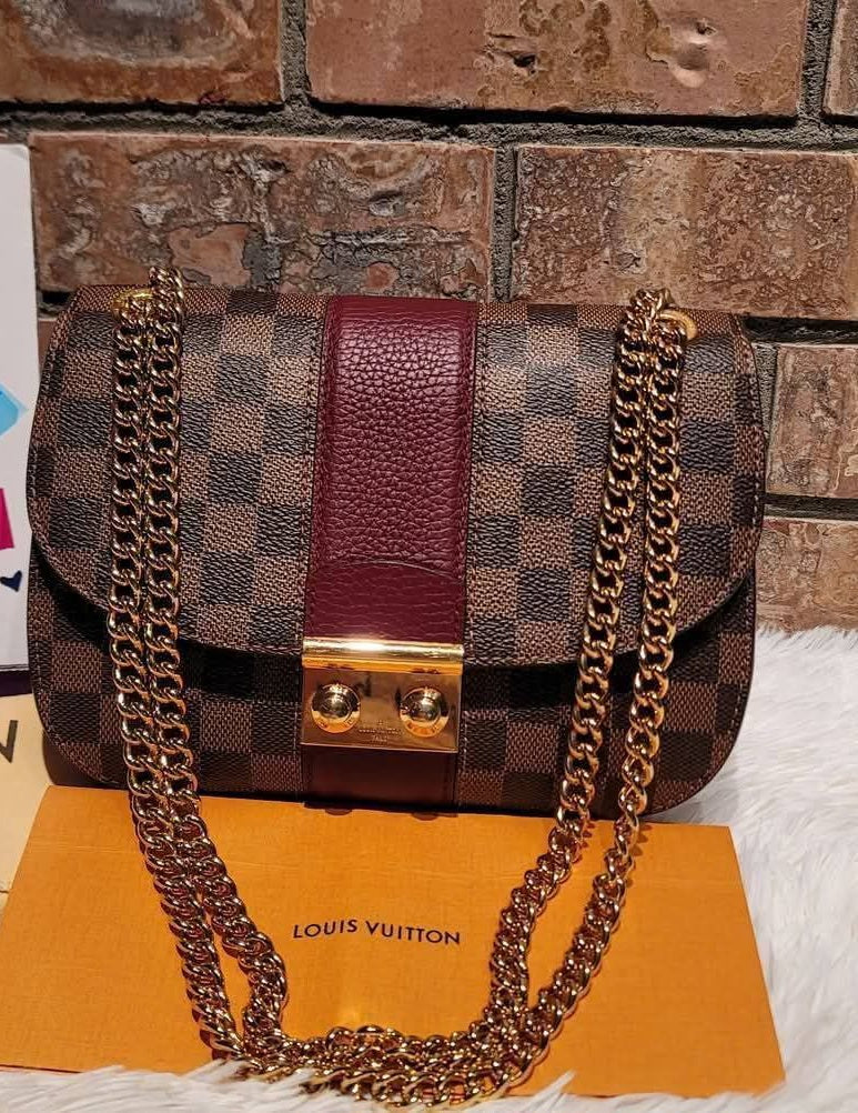 Authentic Louis Vuitton Wight Damier Ebene