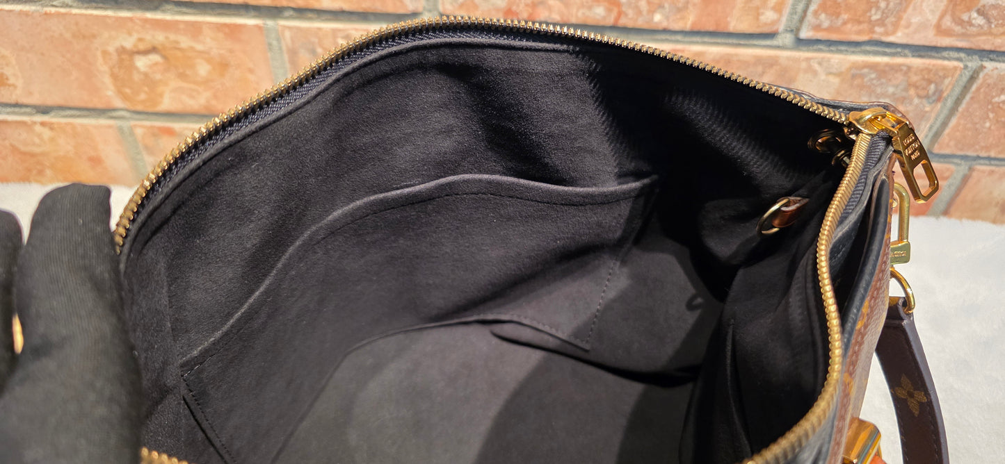 Authentic Louis Vuitton Pallas MM Noir