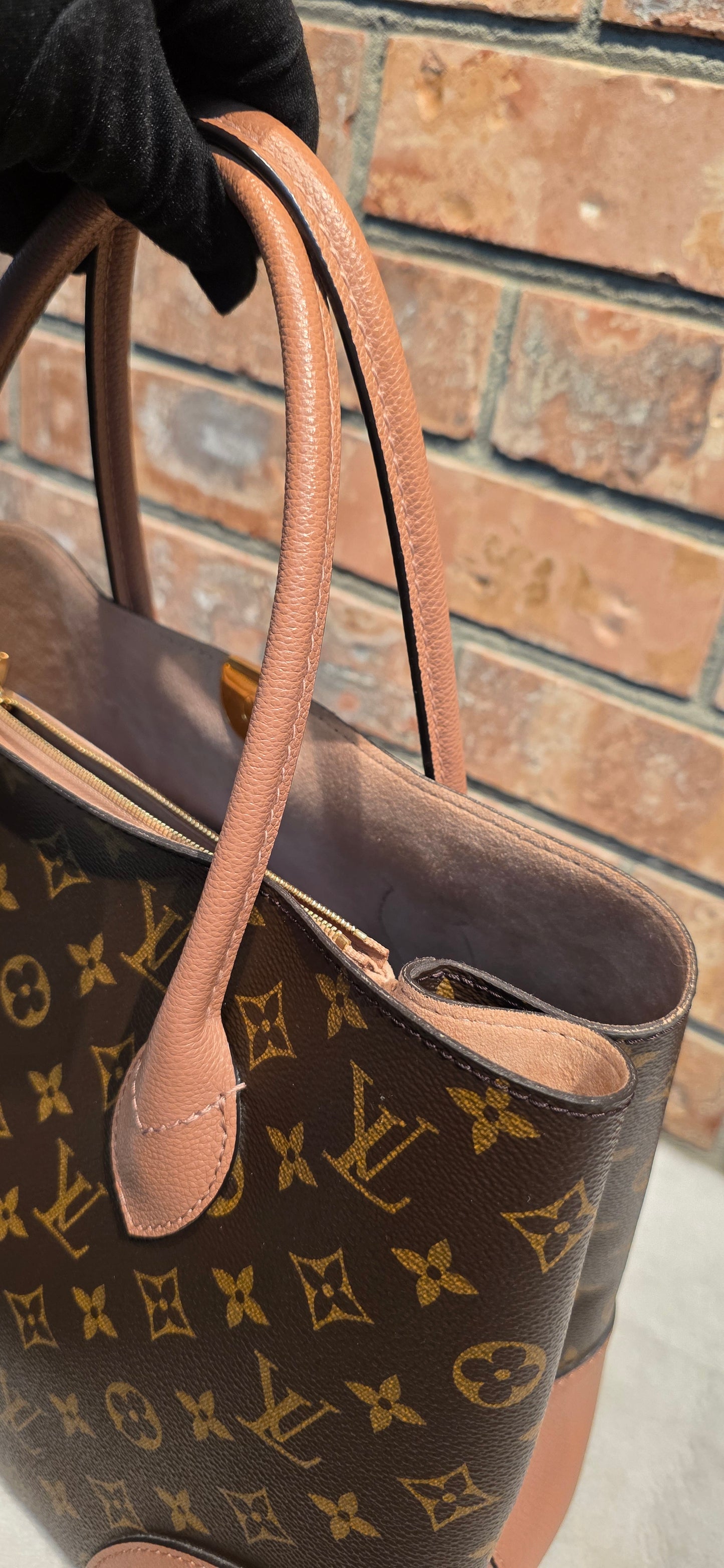 Authentic Louis Vuitton Flandrin Bois De Rose