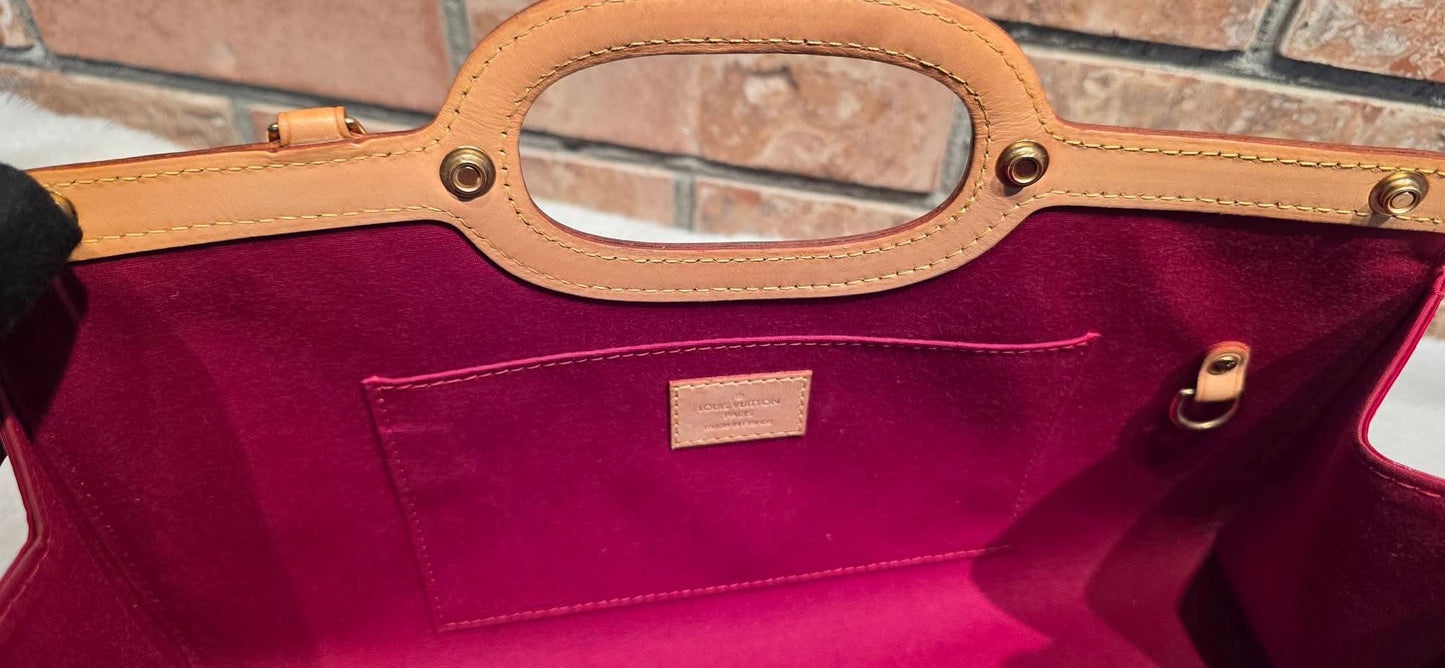 Authentic Louis Vuitton Roxbury Drive