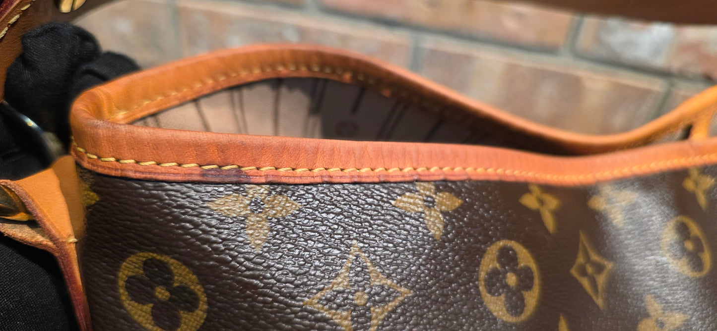 Authentic Louis Vuitton Delightful MM Monogram