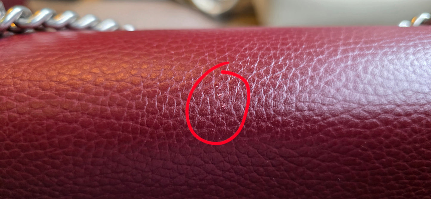 Authentic Gucci Dionysus Shoulder Bag in Burgundy