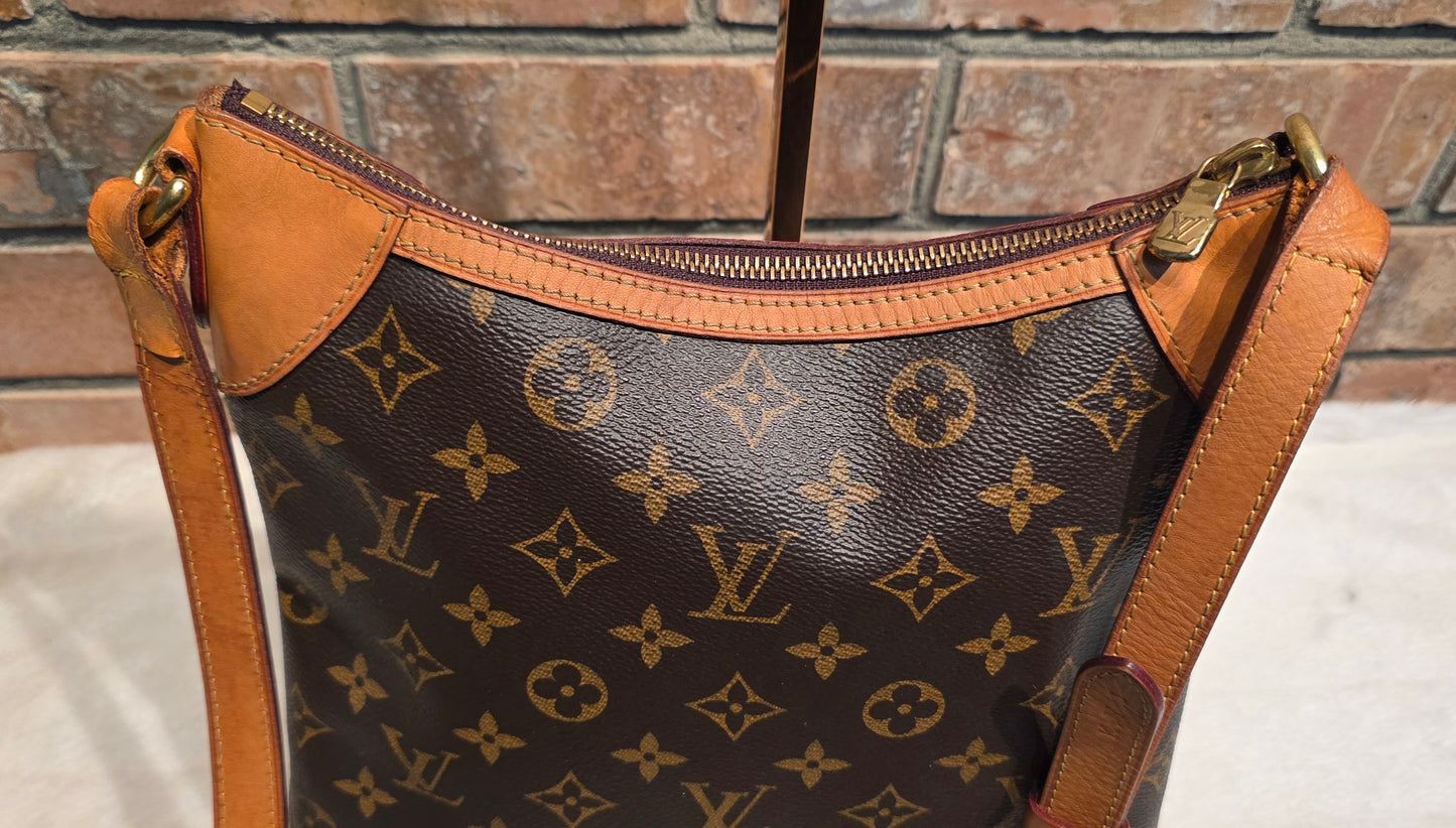 Authentic Louis Vuitton Odeon PM