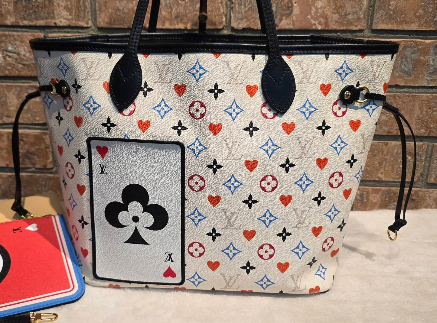Authentic Louis Vuitton Neverfull MM with Pouch Game On Collection