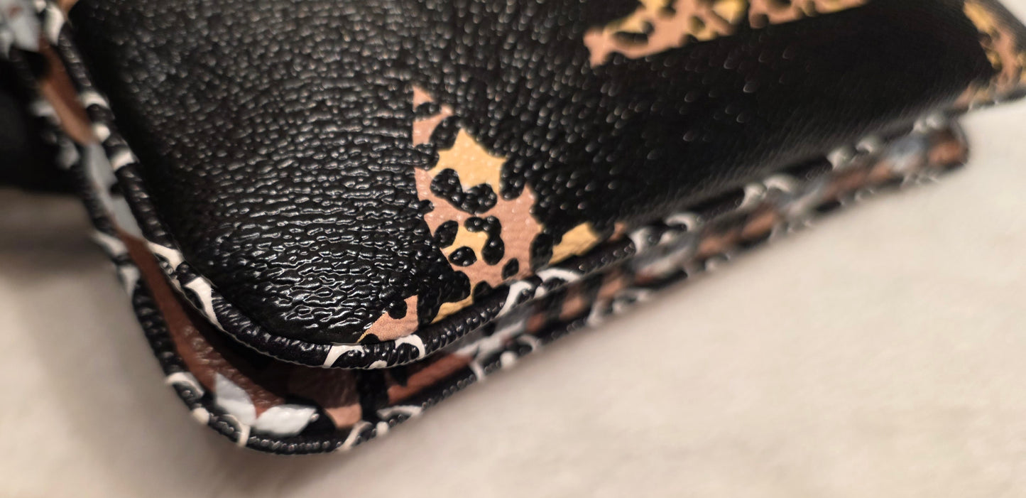 Authentic Louis Vuitton Double Zip Pochette Limited Jungle Edition