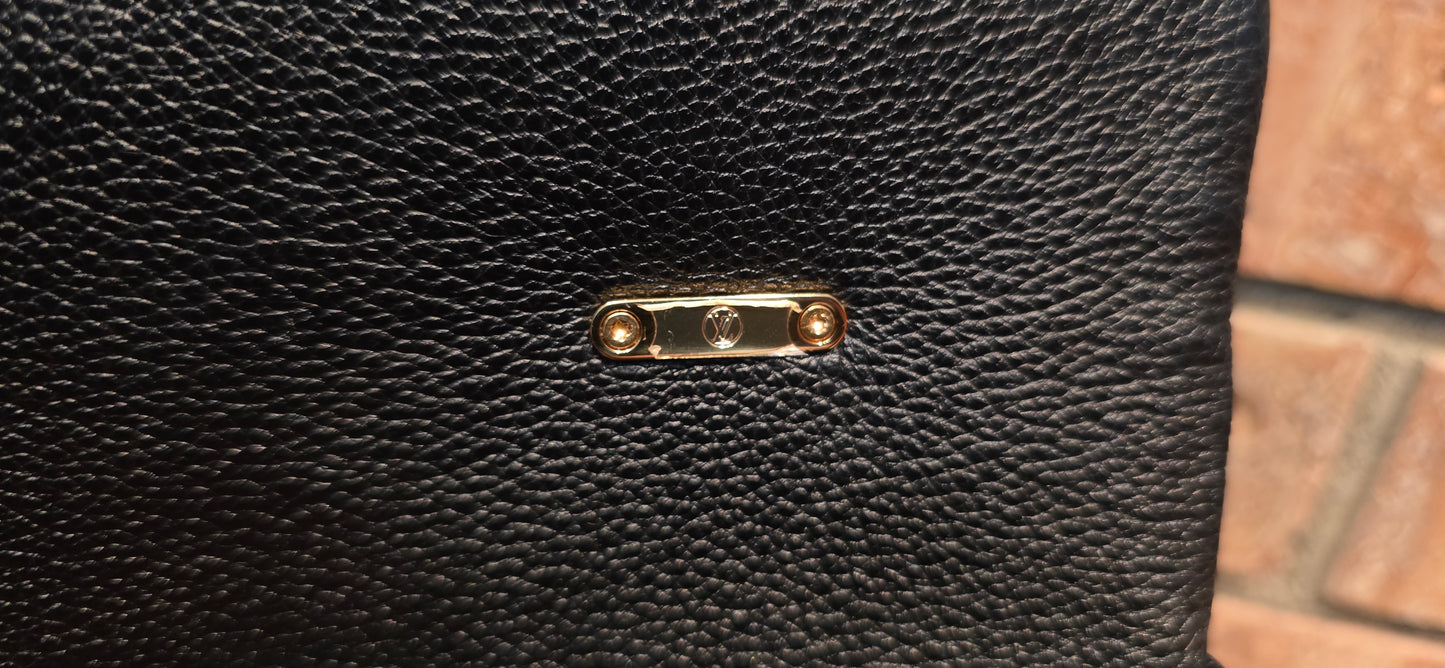 Authentic Louis Vuitton Madeleine MM Empreinte Noir
