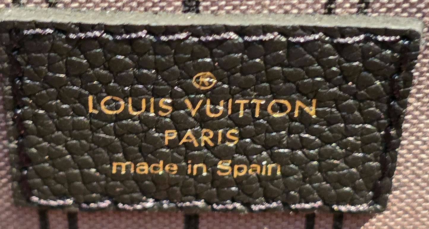 Authentic Louis Vuitton Pochette Metis Empreinte Noir