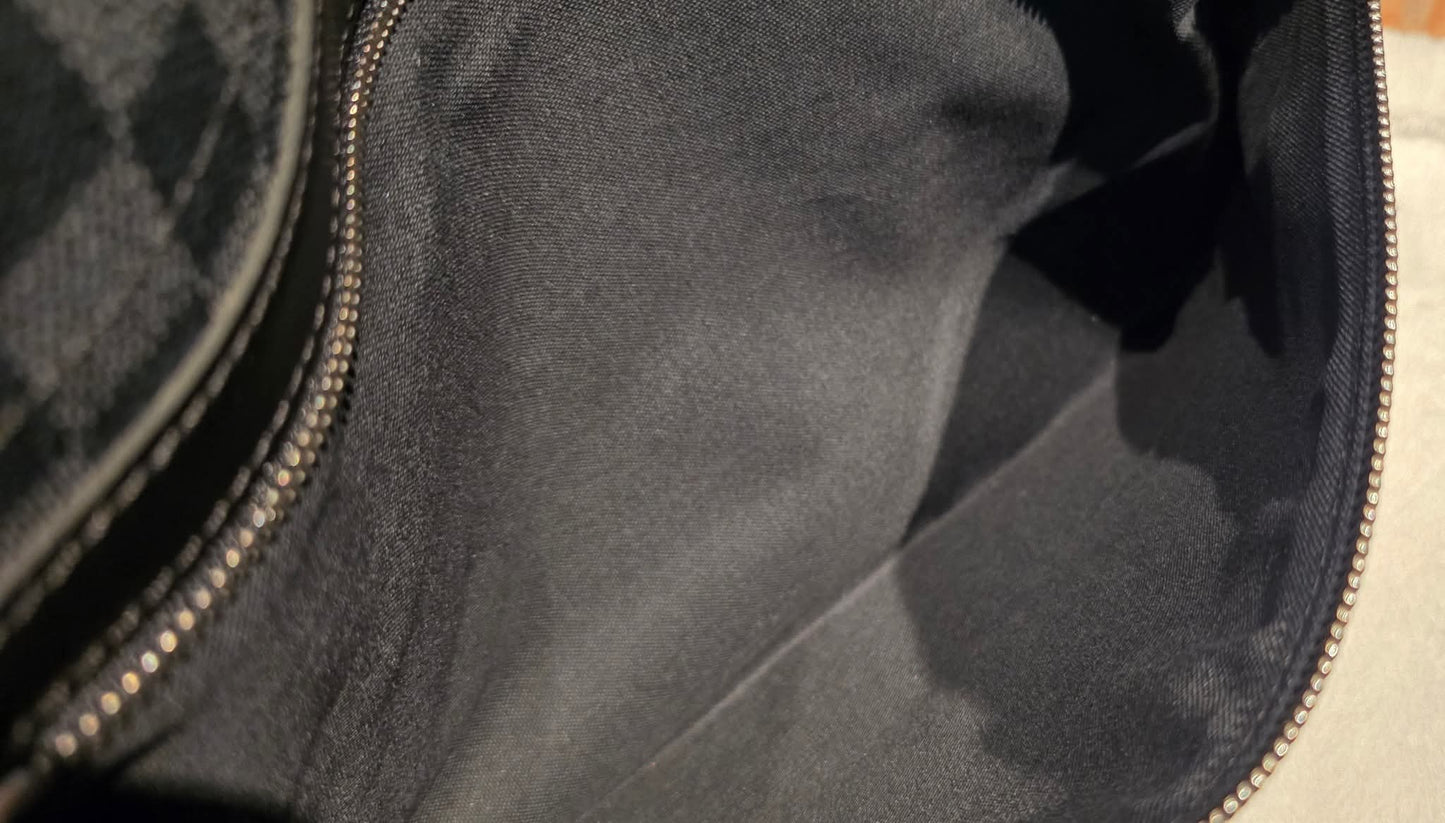 Authentic Louis Vuitton Daniel GM Damier Graphite