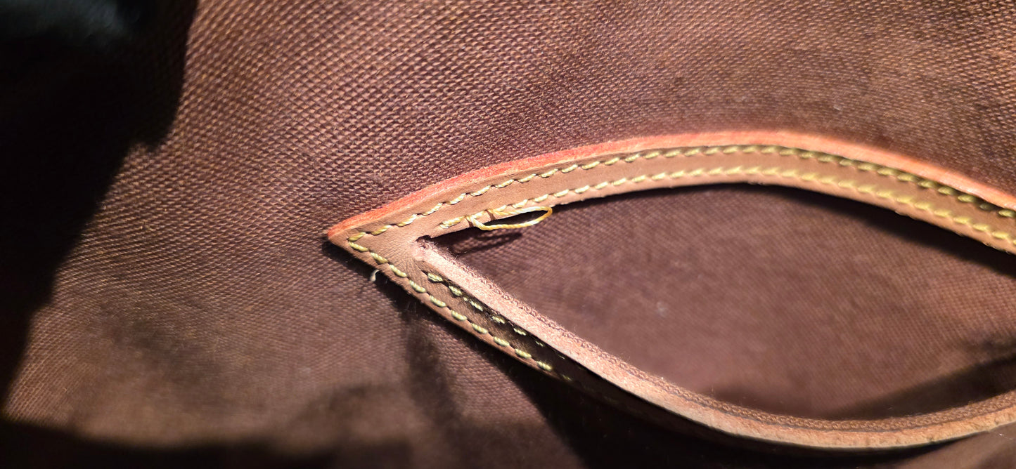 Authentic Louis Vuitton Alma PM Monogram (With Strap)