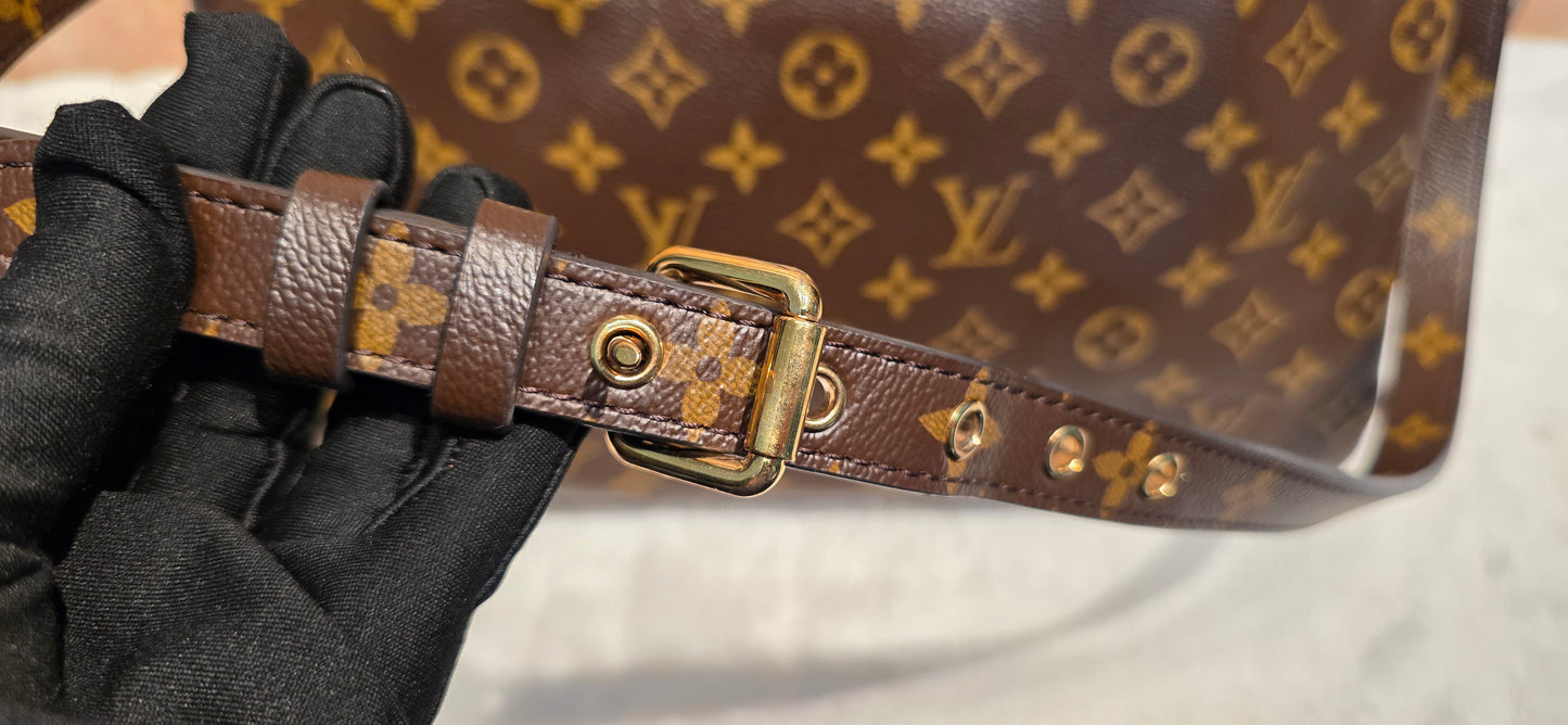 Authentic Louis Vuitton Pallas MM Noir