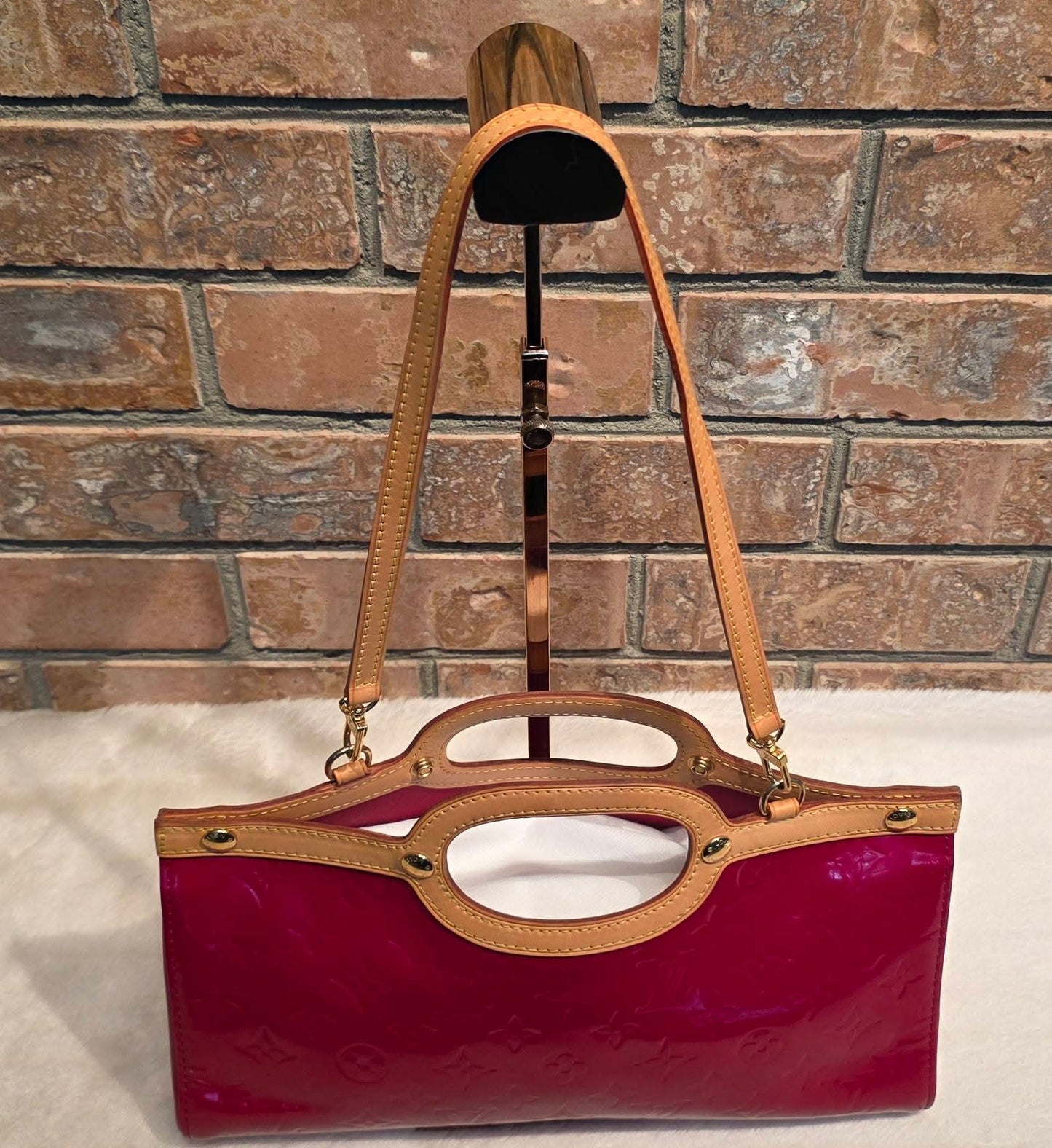 Authentic Louis Vuitton Roxbury Drive