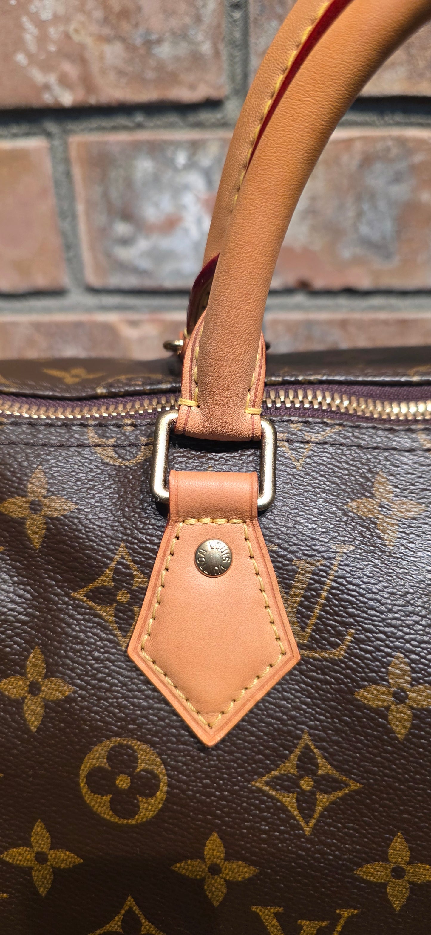 Authentic Louis Vuitton Speedy Bandoliere 35