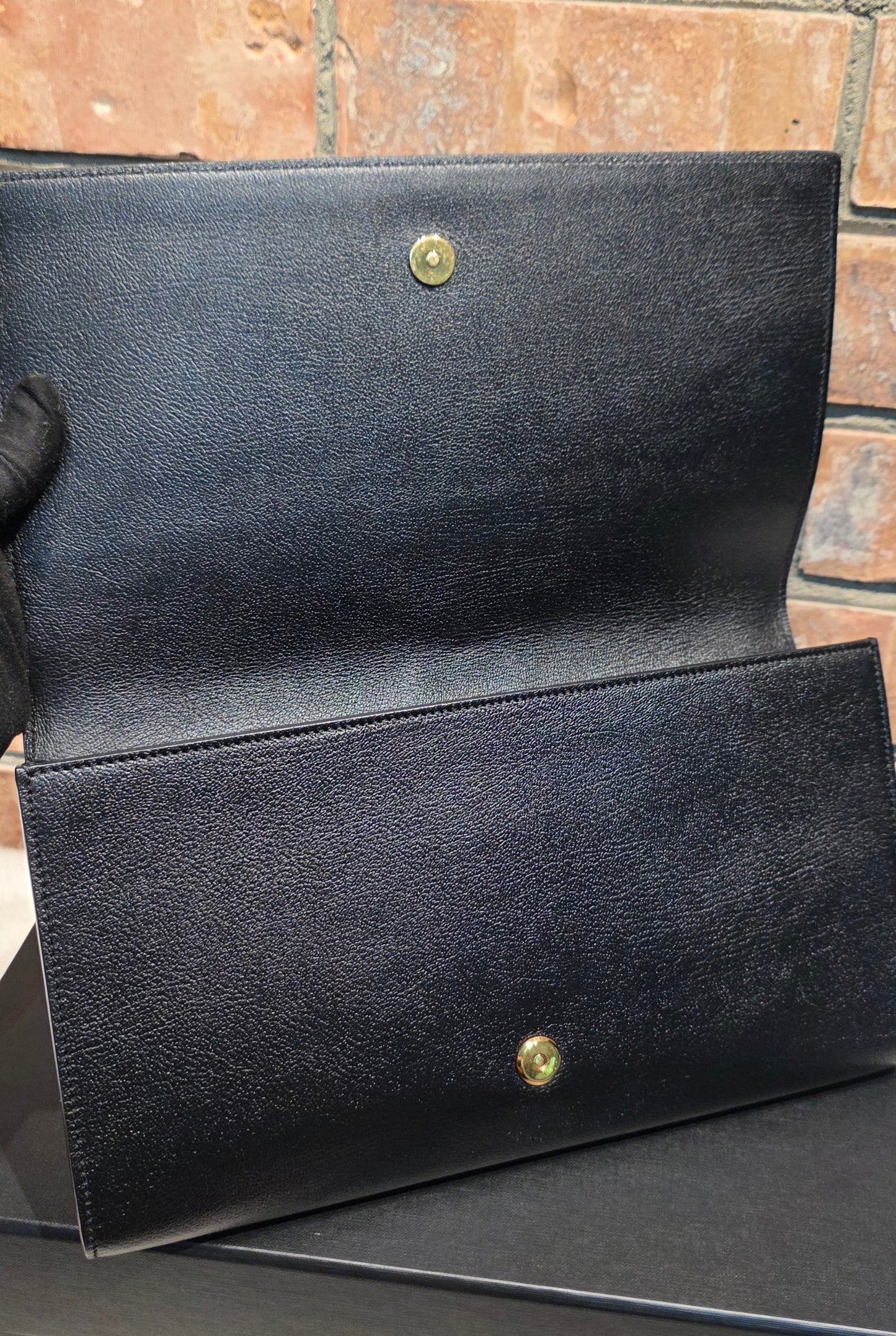 Authentic YSL Belle De Jour Large Clutch in Black