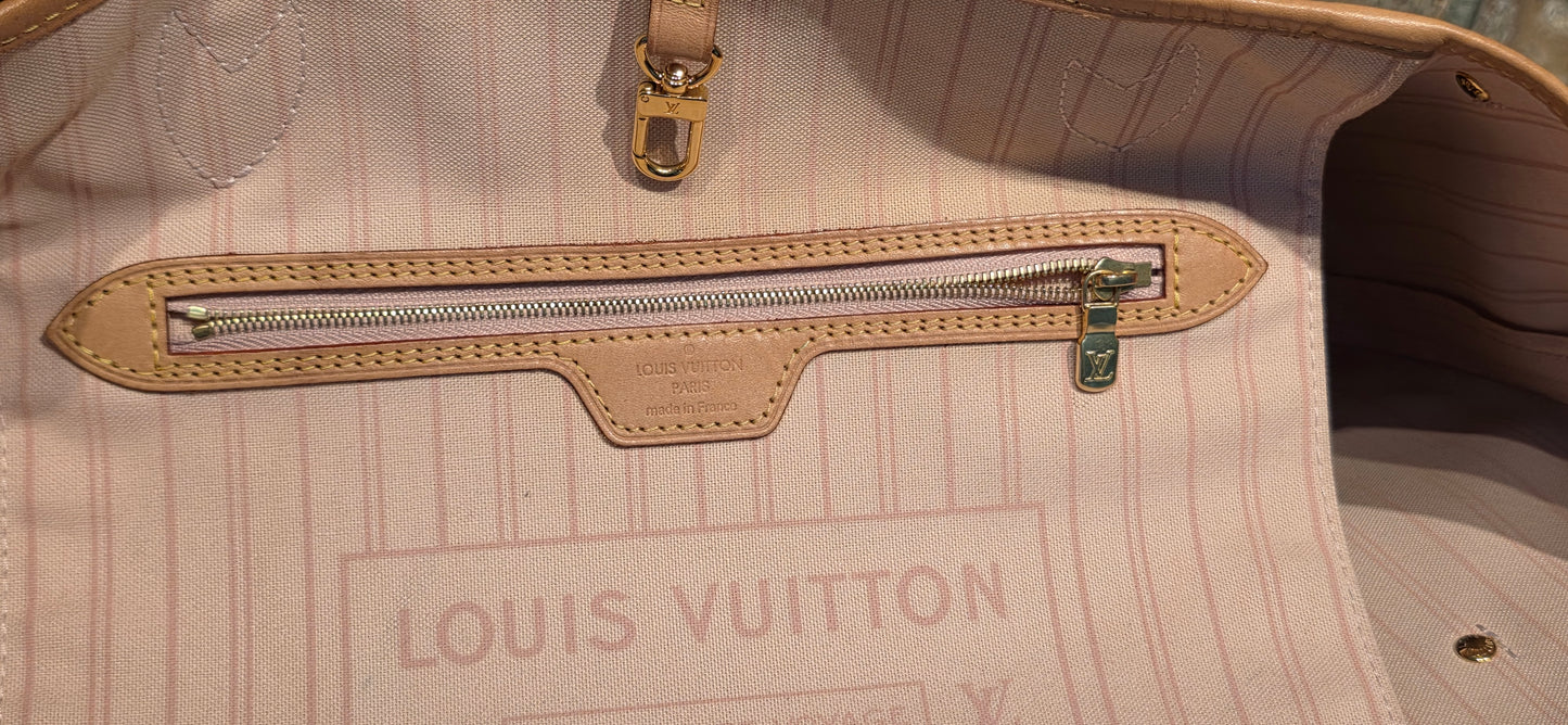 Authentic Louis Vuitton Neverfull MM Damier Azur (Bag Only)