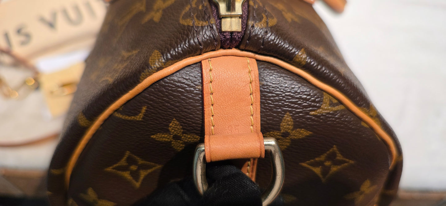 Authentic Louis Vuitton Speedy Bandoliere 35