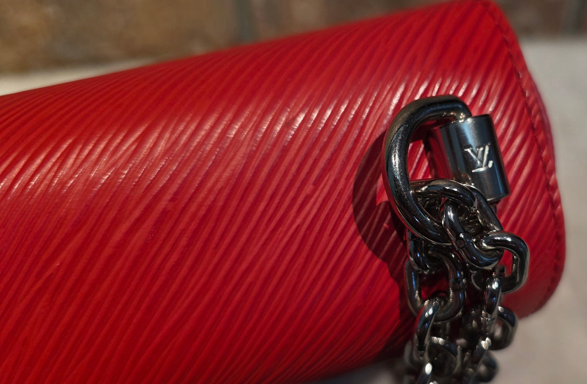 Authentic Louis Vuitton Twist MM Epi Leather in Red