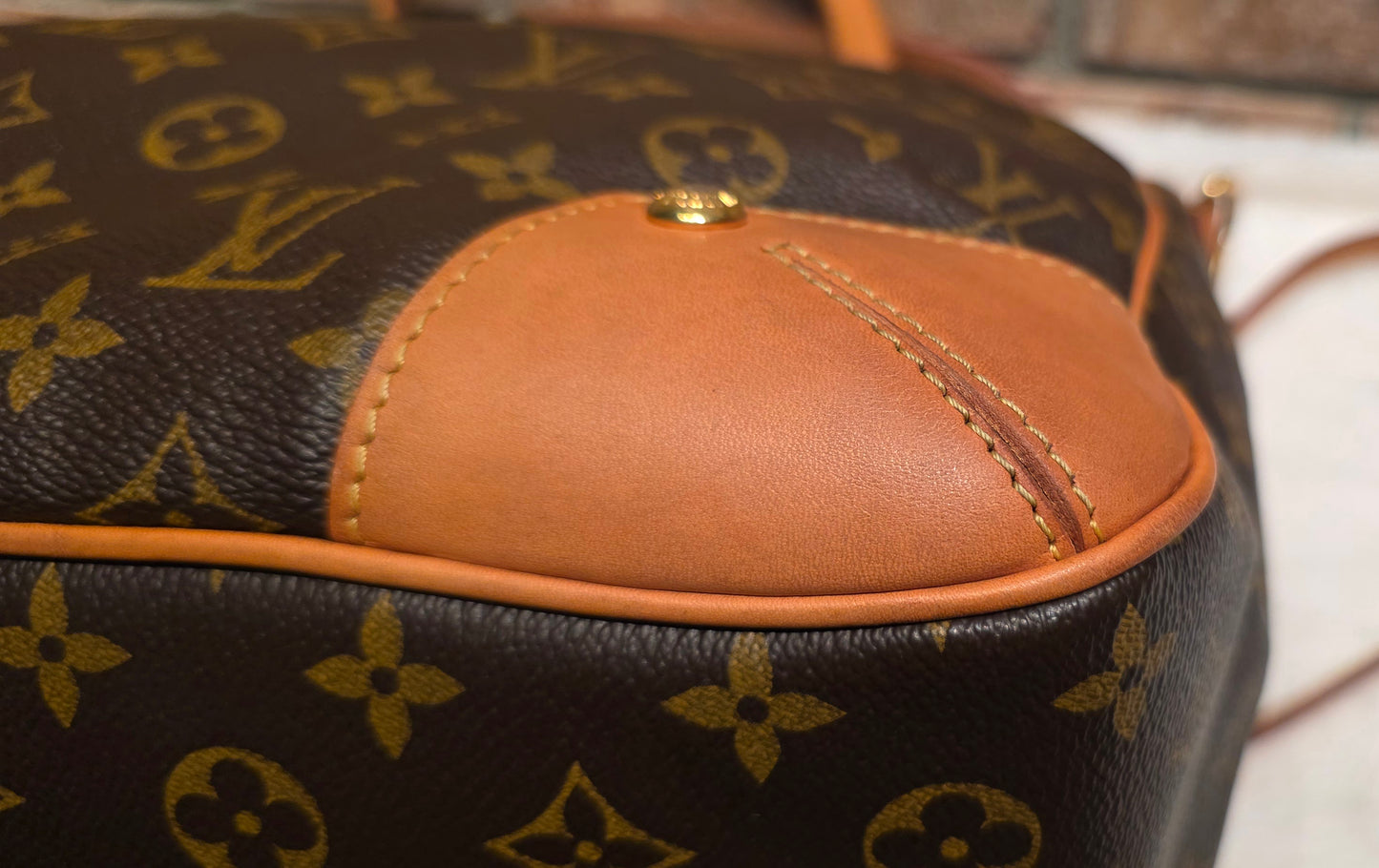 Authentic Louis Vuitton Estrella MM