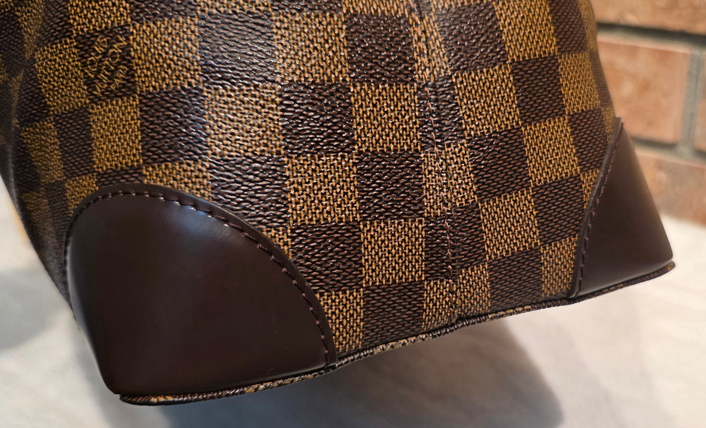 Authentic Louis Vuitton Hampstead MM Damier Ebene