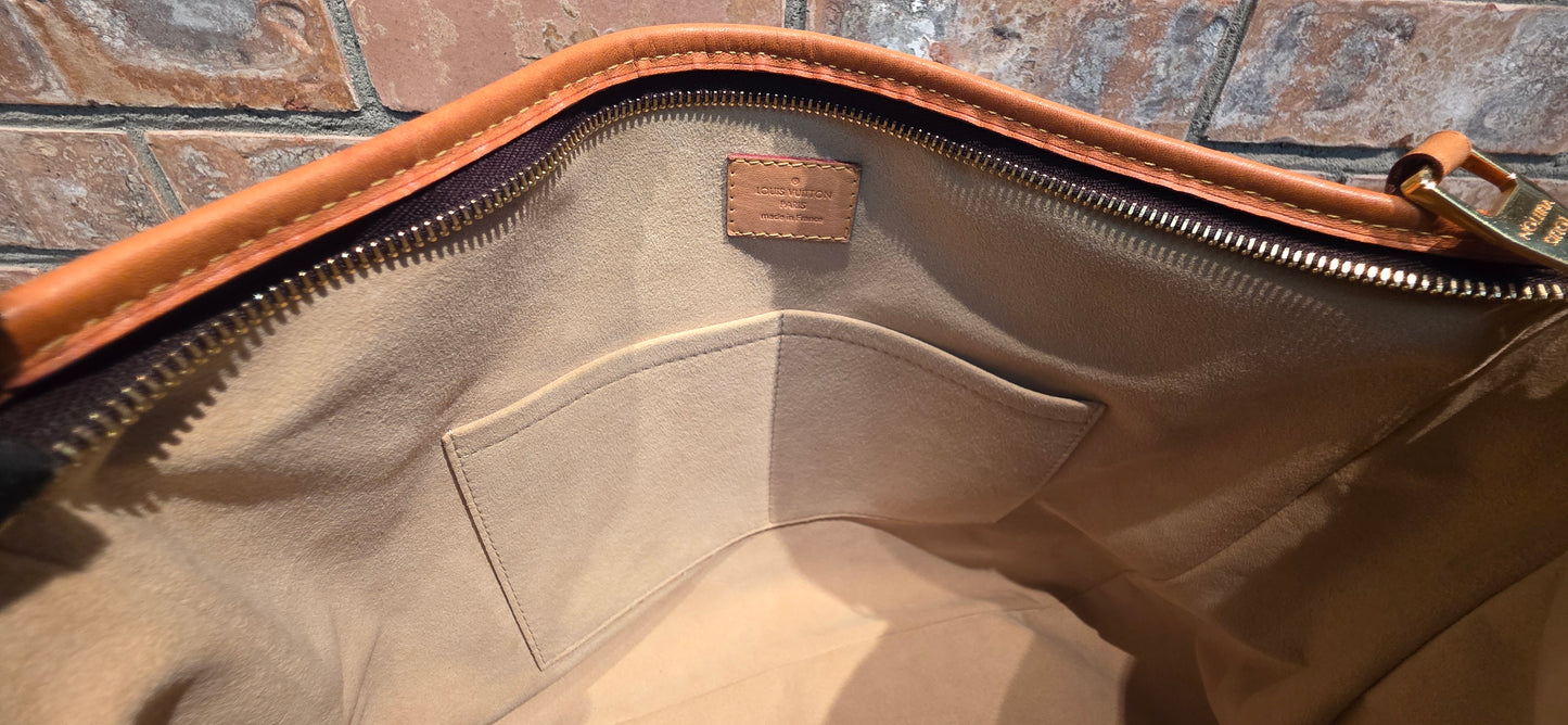 Authentic Louis Vuitton Estrela MM